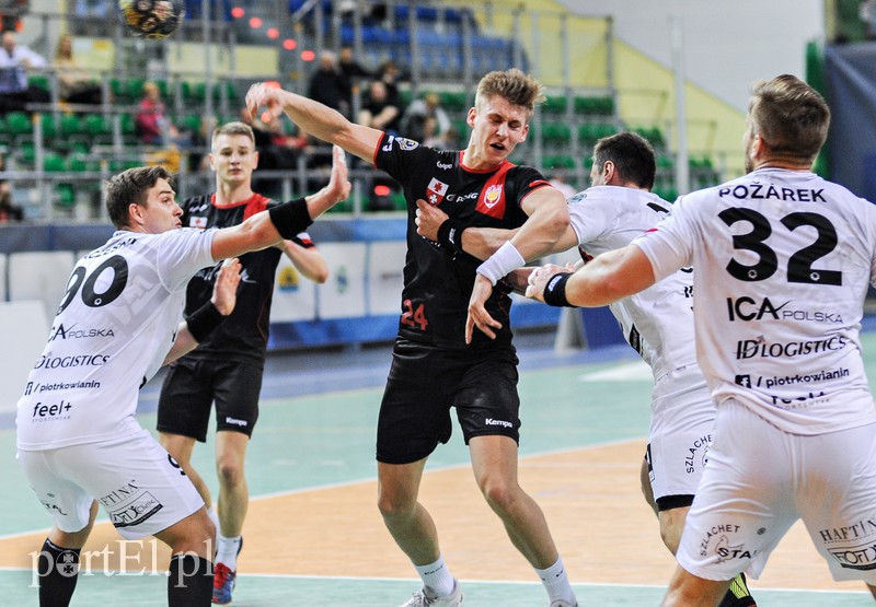 Meblarze z czwartym zwycięstwem zdjęcie nr 170219