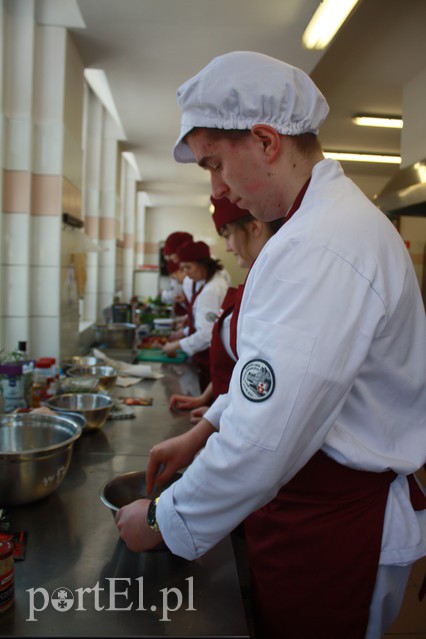  Sowa radzi, jak podać kaczkę zdjęcie nr 170770