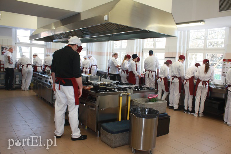  Sowa radzi, jak podać kaczkę zdjęcie nr 170767