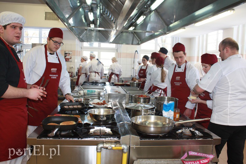  Sowa radzi, jak podać kaczkę zdjęcie nr 170779