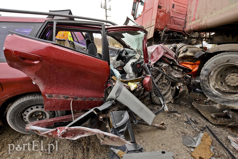 Wypadek na starej "siódemce". Pięć osób rannych zdjęcie nr 171851