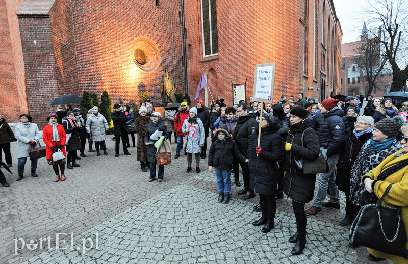 Czarny protest ponownie w Elblągu zdjęcie nr 171966