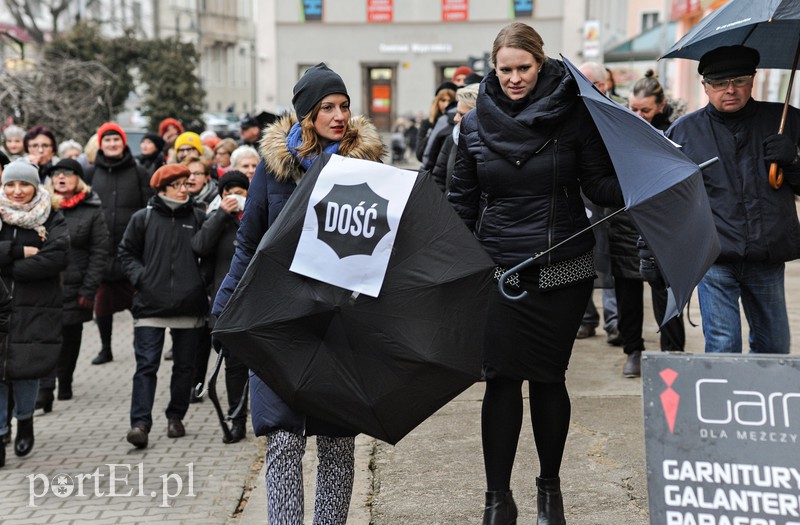 Czarny protest ponownie w Elblągu zdjęcie nr 171951