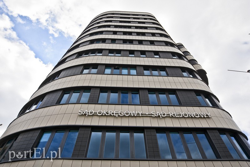 Sąd najwyższy... w kraju zdjęcie nr 172304