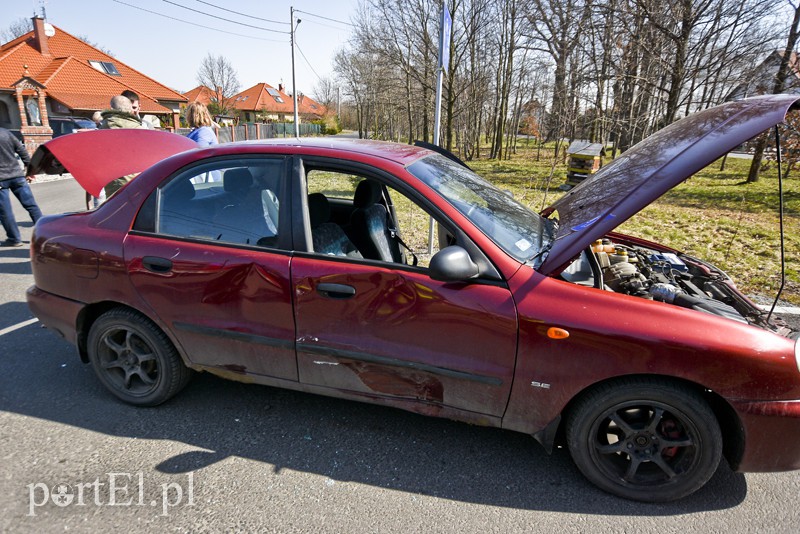 Zderzenie daewoo ze skuterem w Jegłowniku zdjęcie nr 172812