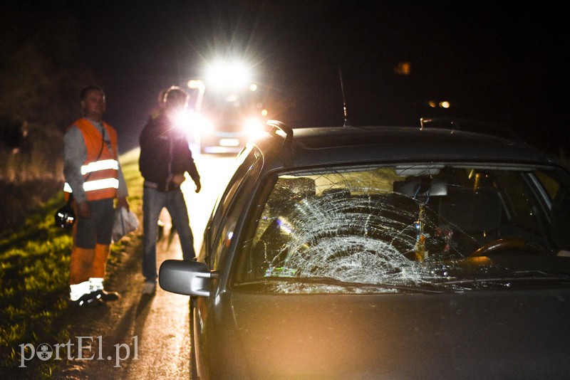 Potrącenie w Żurawcu, kobieta trafiła do szpitala zdjęcie nr 172897