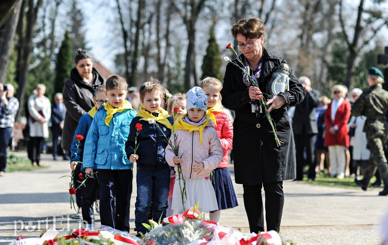 Pamięć i szacunek należy się wszystkim zdjęcie nr 172956