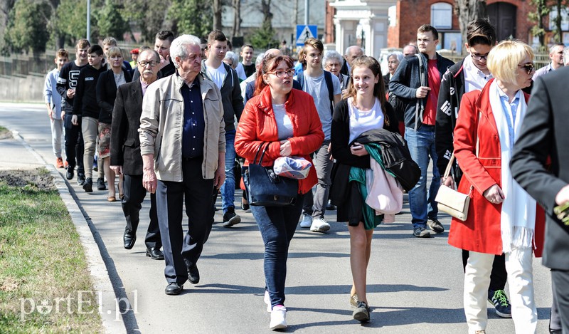 Pamięć i szacunek należy się wszystkim zdjęcie nr 172929