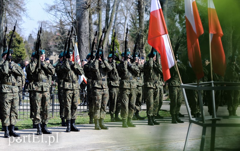 Pamięć i szacunek należy się wszystkim zdjęcie nr 172941