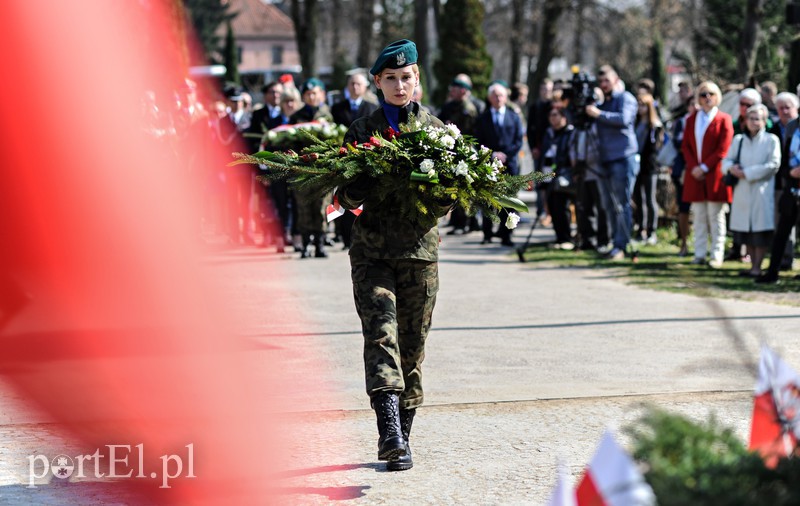 Pamięć i szacunek należy się wszystkim zdjęcie nr 172945