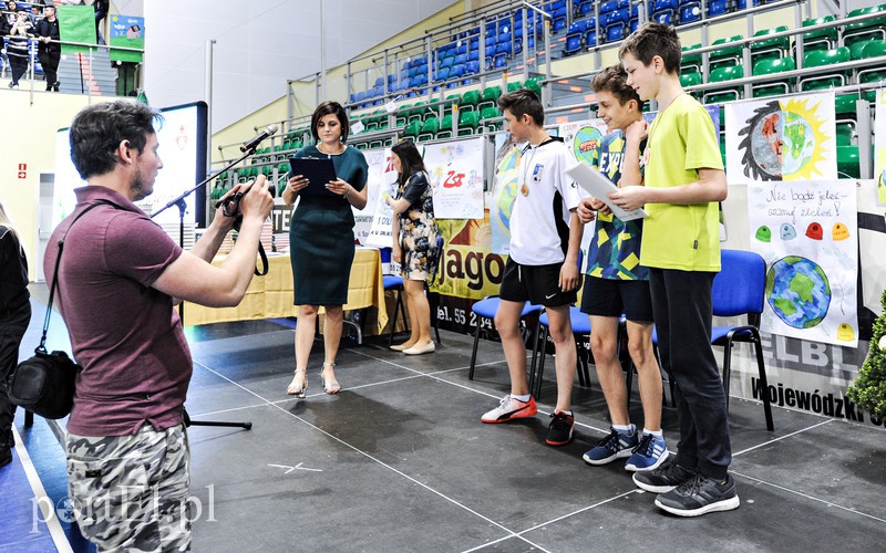 Kilometry nakrętek od uczniów zdjęcie nr 174134