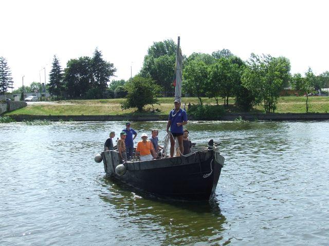 Przypłynęła łódź kurońska zdjęcie nr 13824