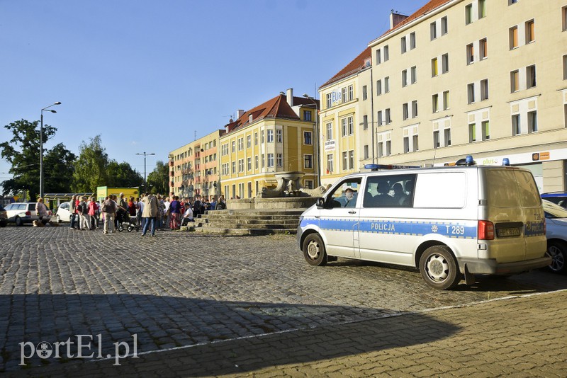 Solidarni z protestującymi w Sejmie rodzinami osób niepełnosprawnych: Oni chcą godnie żyć zdjęcie nr 175723