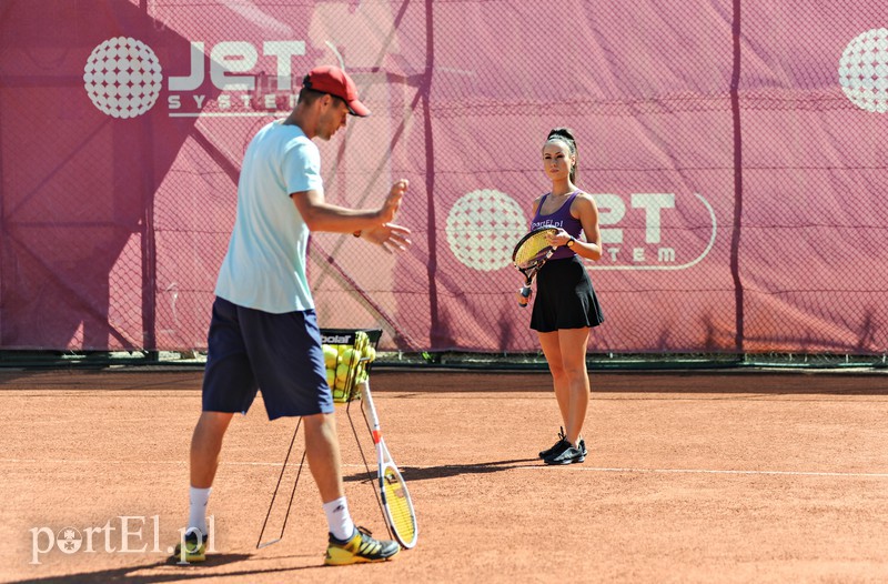  Alicja testuje SportEl.pl: jak zdrowo uderzyć w piłeczkę? zdjęcie nr 175786