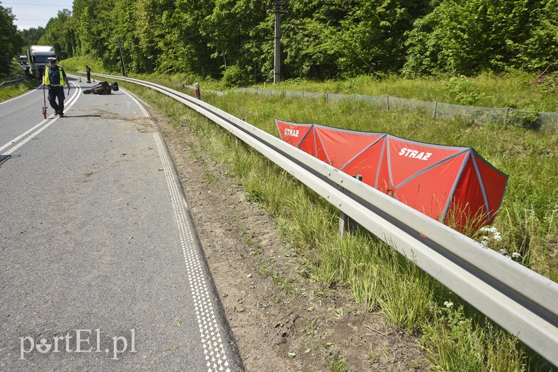 Śmiertelny wypadek pod Pasłękiem. Zginął motocyklista zdjęcie nr 176195