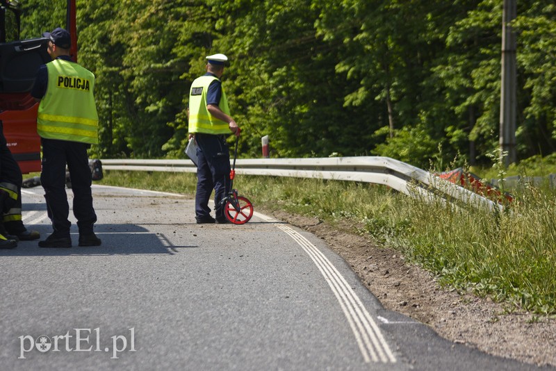 Śmiertelny wypadek pod Pasłękiem. Zginął motocyklista zdjęcie nr 176192