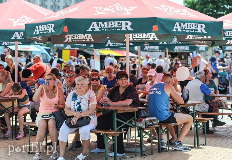 Plac Jagiellończyka pachnie jedzeniem zdjęcie nr 176938