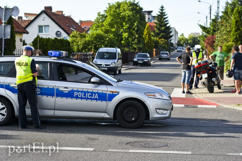 Kolizja opla z yamahą na ul. Niepodległości zdjęcie nr 177435