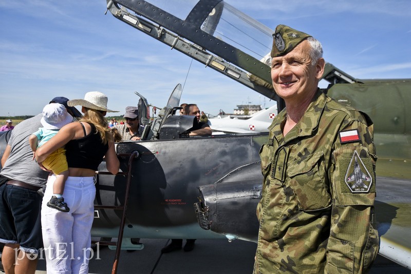 Ci, którym na widok samolotów serce bije szybciej byli dziś w "siódmym niebie" zdjęcie nr 177502