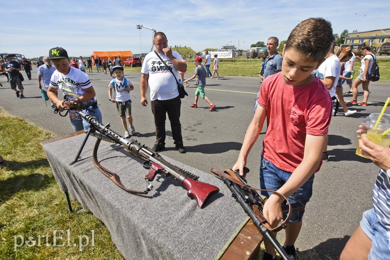 Ci, którym na widok samolotów serce bije szybciej byli dziś w "siódmym niebie" zdjęcie nr 177529