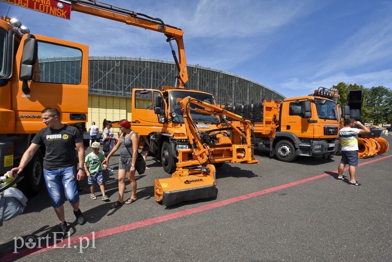 Ci, którym na widok samolotów serce bije szybciej byli dziś w "siódmym niebie" zdjęcie nr 177537