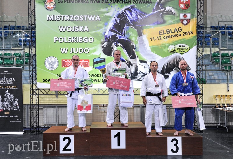 Żołnierze na tatami zdjęcie nr 177682