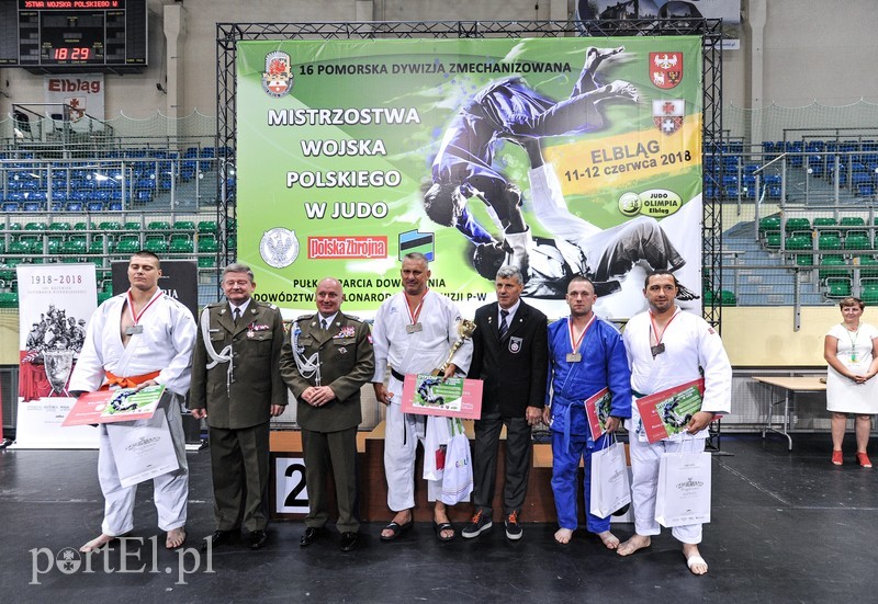 Żołnierze na tatami zdjęcie nr 177688