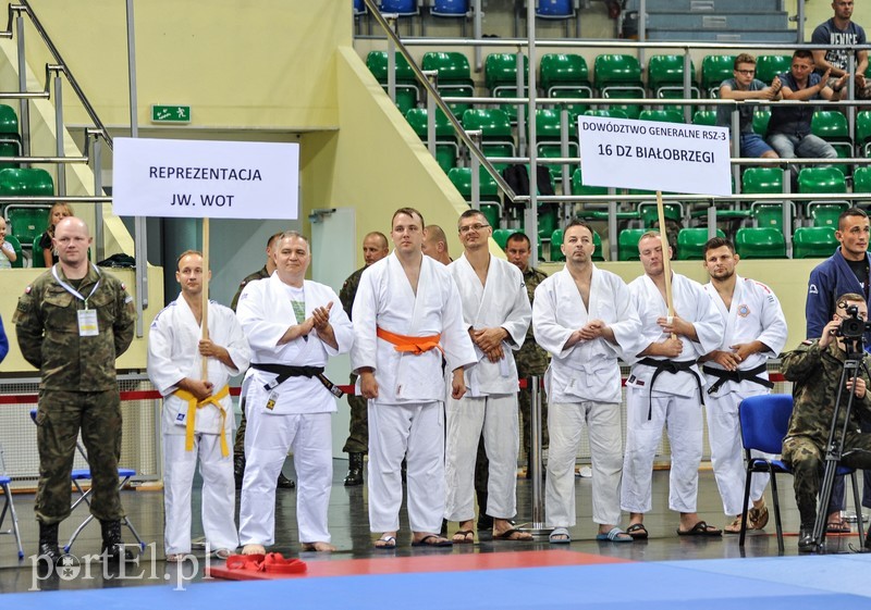 Żołnierze na tatami zdjęcie nr 177654