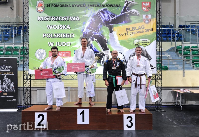 Żołnierze na tatami zdjęcie nr 177686