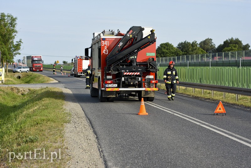 Kolizja za Gronowem Górnym, kobieta w ciąży trafiła do szpitala zdjęcie nr 178339