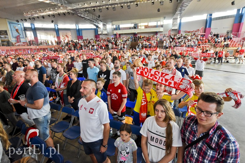 Kibice dopisali, piłkarze się nie spisali zdjęcie nr 178411