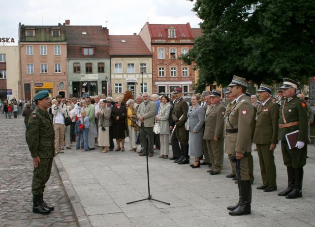 Ułani na rynku zdjęcie nr 14056