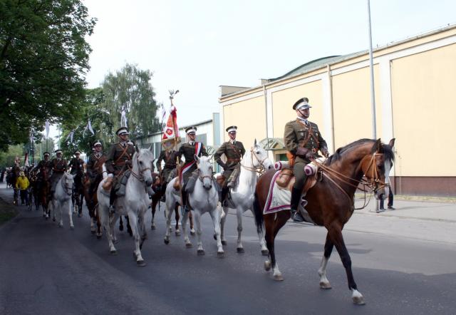 Ułani na rynku zdjęcie nr 14064