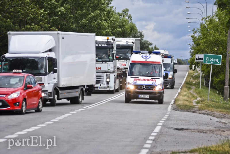 Efekt domina w wypadku. Cztery osoby ranne zdjęcie nr 178728