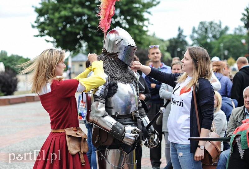 Elbląg Przez Kopernika chwycili za miecze