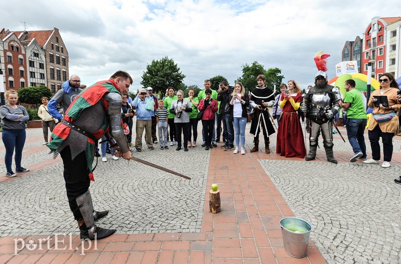 Przez Kopernika chwycili za miecze zdjęcie nr 178745