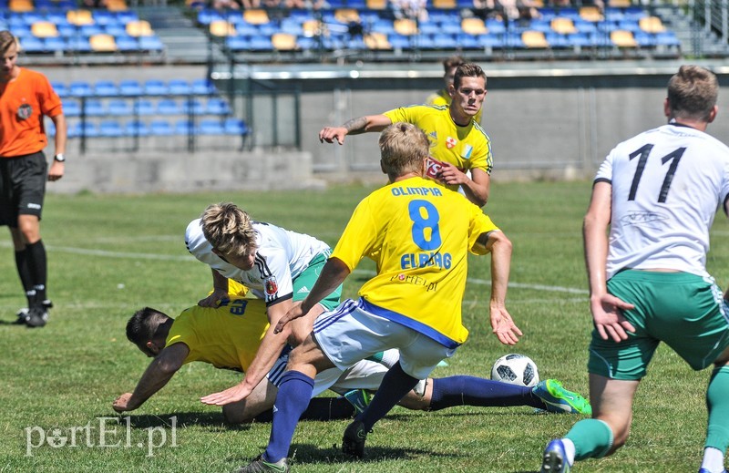 Napastnik pilnie poszukiwany zdjęcie nr 179920