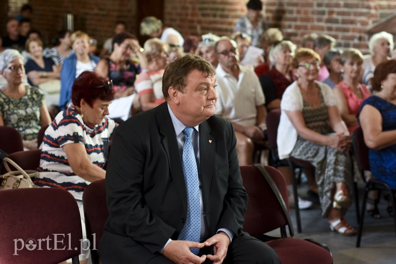 Kiedyś szpital, teraz biblioteka zdjęcie nr 180000