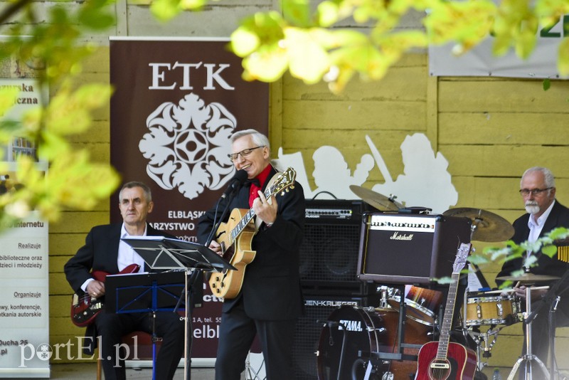 W muzycznym świecie standardów zdjęcie nr 180401