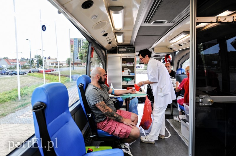  PortEl testuje: Utoczyliśmy sobie krwi zdjęcie nr 180479