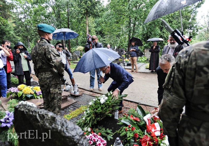 Elbląg pamięta o swoim generale zdjęcie nr 180665