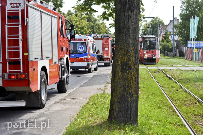 Kolizja z tramwajem na al. Grunwaldzkiej zdjęcie nr 181112