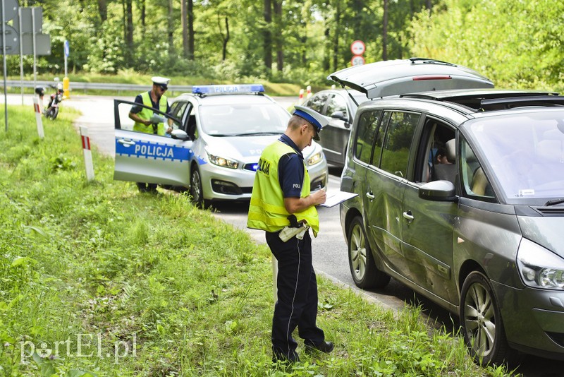 Nietrzeźwy motorowerzysta spowodował kolizję zdjęcie nr 181129