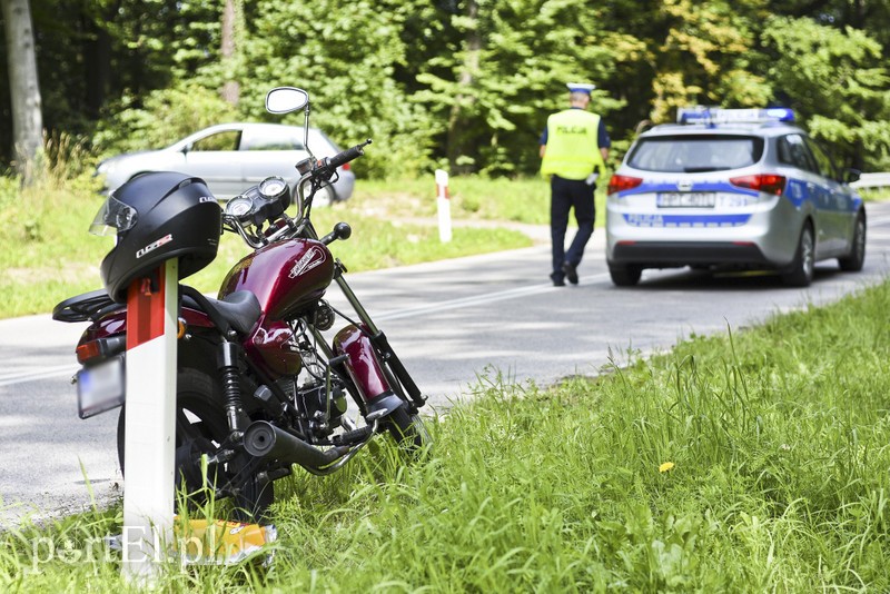 Nietrzeźwy motorowerzysta spowodował kolizję zdjęcie nr 181124