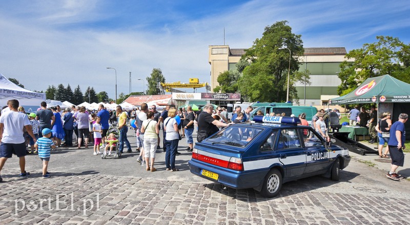 Mundurowi na luzie zdjęcie nr 181148