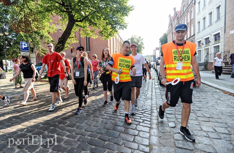 Pielgrzymi ruszyli na Jasną Górę zdjęcie nr 181364