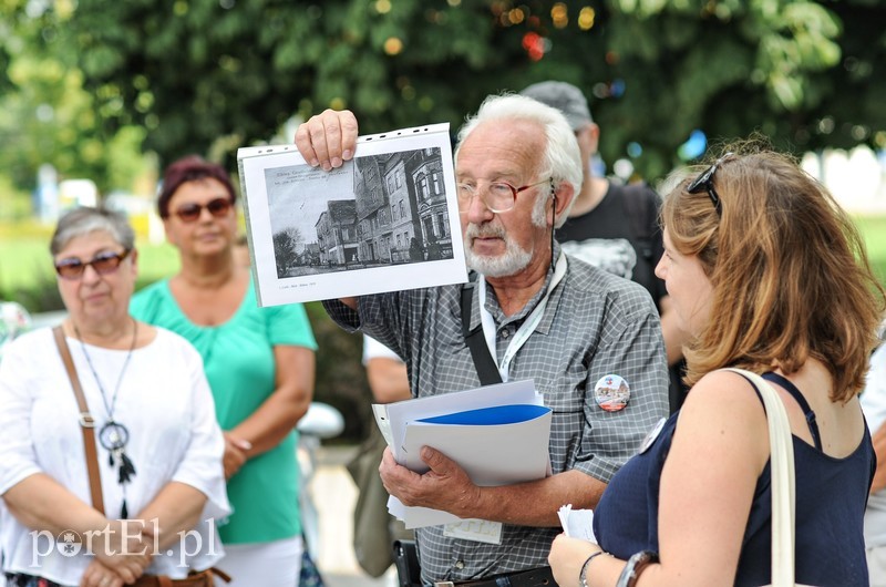 Kinowy spacer po mieście zdjęcie nr 181382