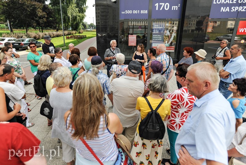 Kinowy spacer po mieście zdjęcie nr 181386