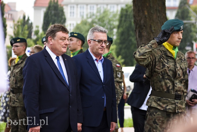 Gloria victis - chwała zwyciężonym zdjęcie nr 181699