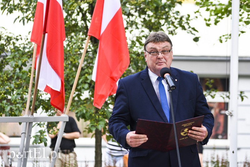 Gloria victis - chwała zwyciężonym zdjęcie nr 181690